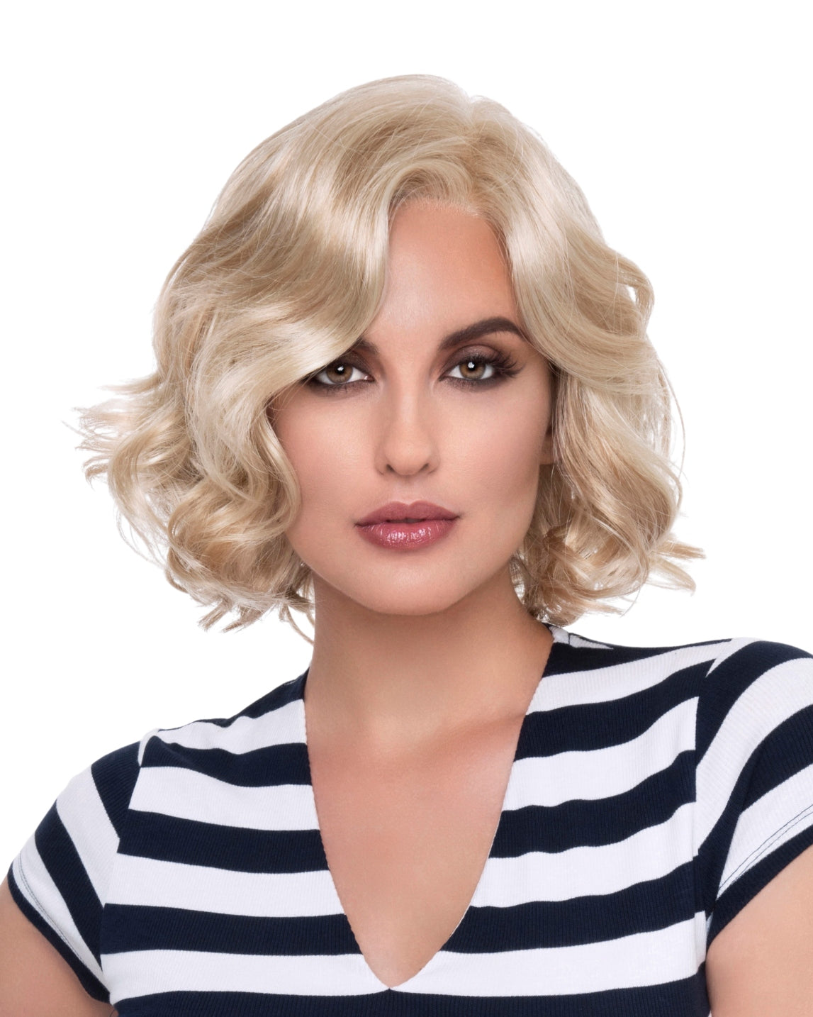 Buy a Cancer Kinship Kinner beauty wig for a cancer survivor