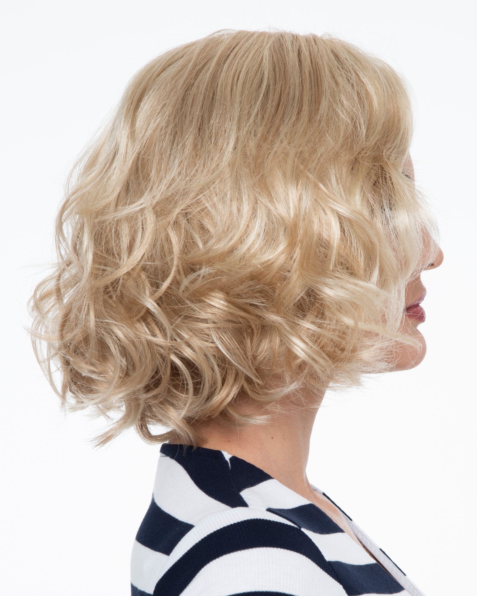 cancer survivor donation with a Cancer Kinship Kinner beauty wig