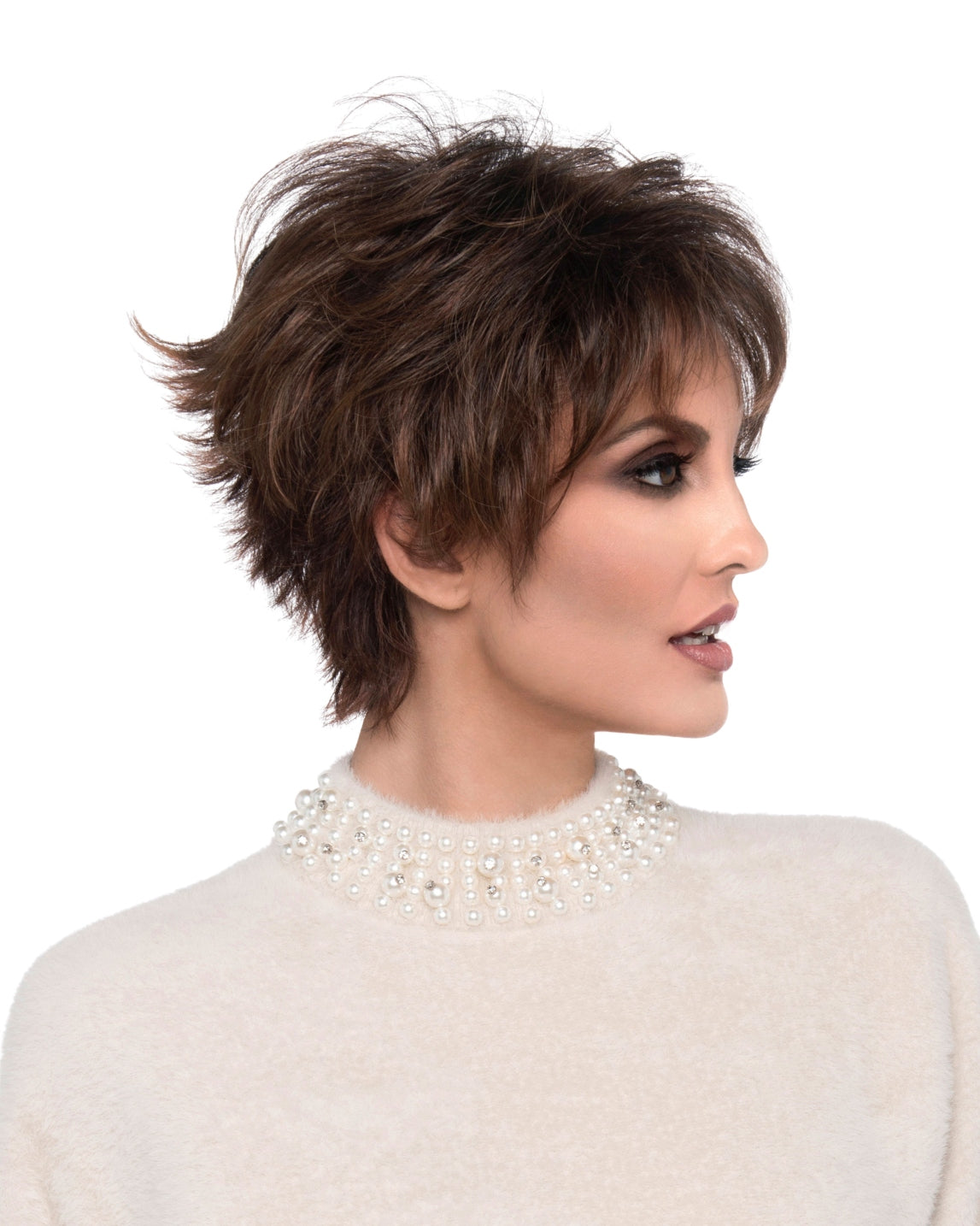 offer a Cancer Kinship Kinner beauty wig to a cancer survivor
