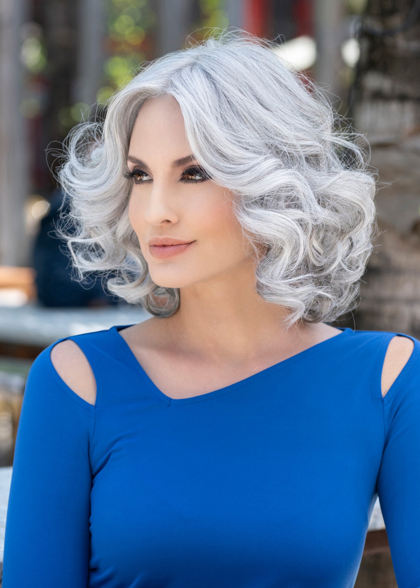 offer a Cancer Kinship Kinner beauty wig to a cancer survivor