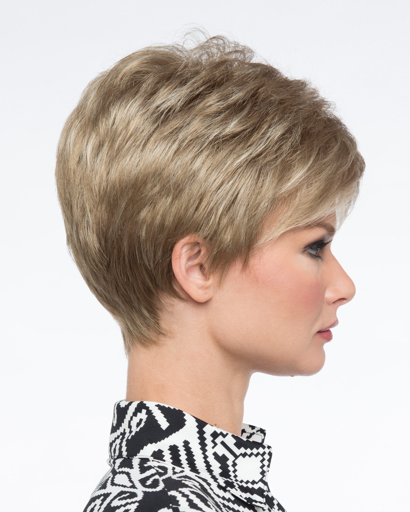 offer a Cancer Kinship Kinner beauty wig to a cancer survivor