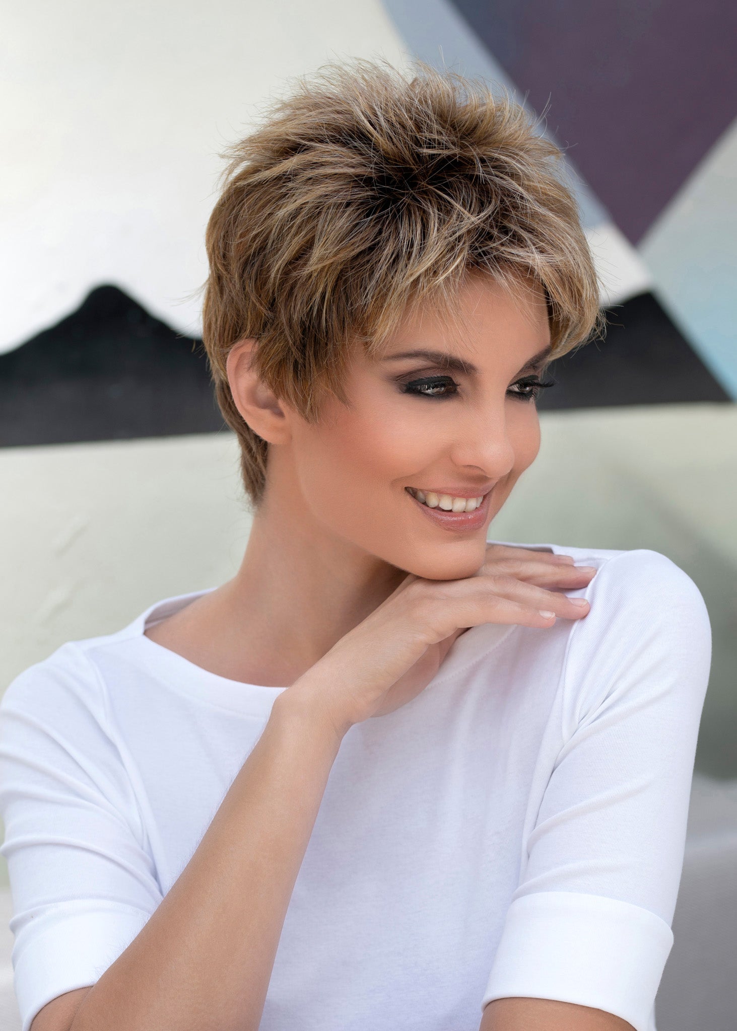 offer a Cancer Kinship Kinner beauty wig to a cancer survivor
