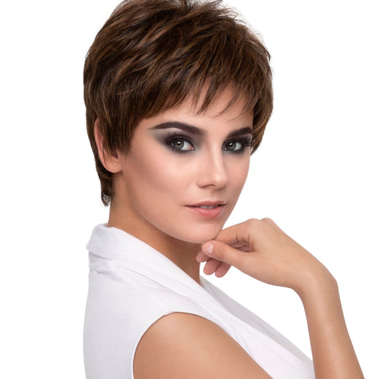 cancer survivor donation with a Cancer Kinship Kinner beauty wig 
